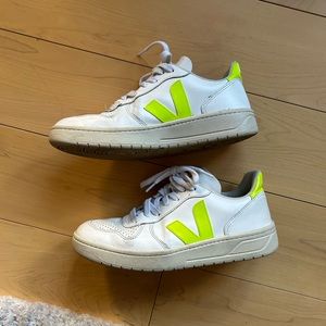 Veja sneakers